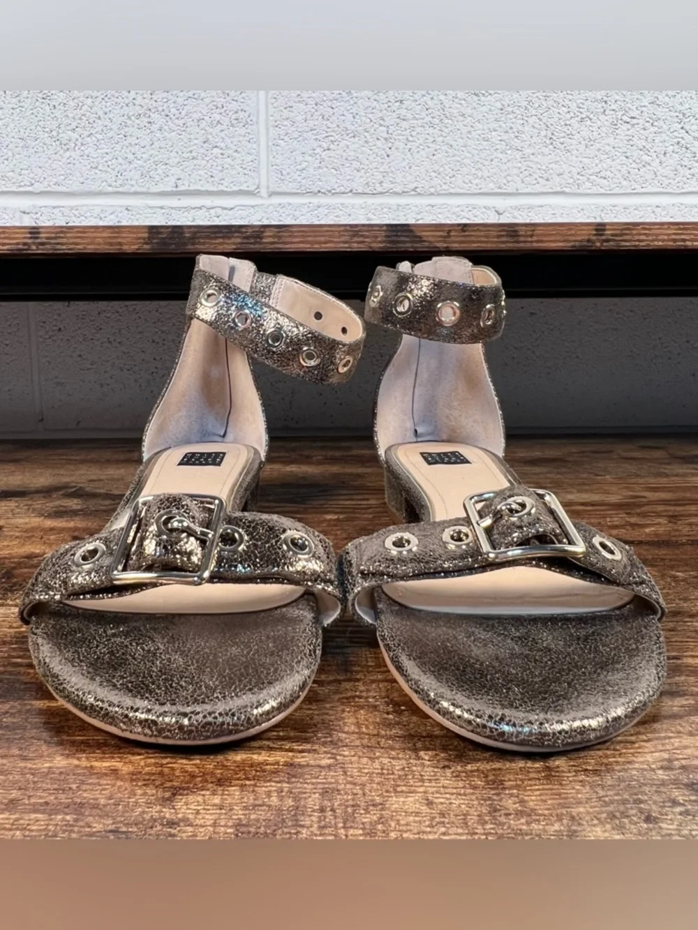 WHBM Cora Sandal Metallic Gold Ankle Strap Open Toe Buckle Dressy women's 7.5